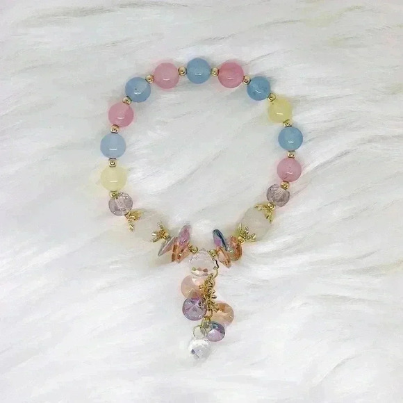 Flower Charm Crystal Bracelet - Picture 5 of 11